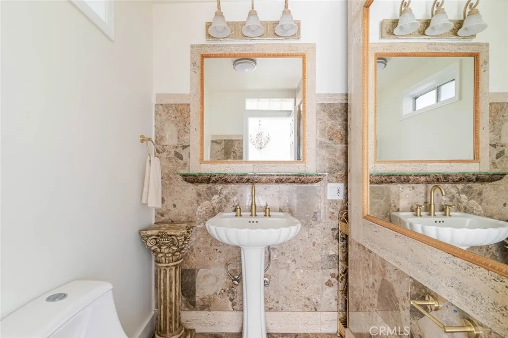 Additional image 29 of 2138 N Frederic Street, Burbank, CA 91504