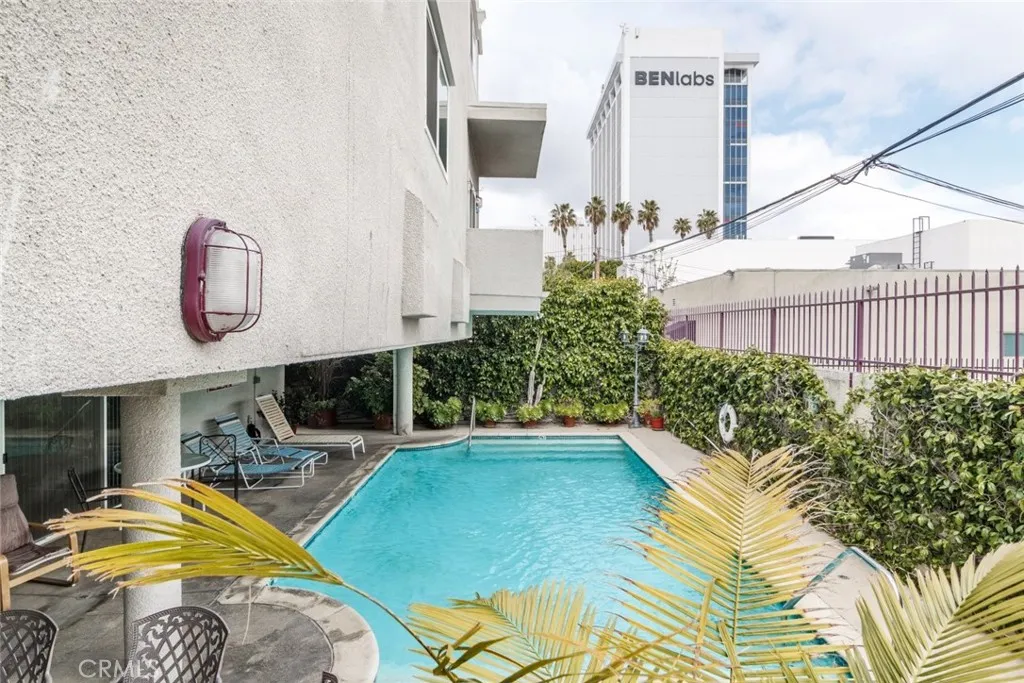 Additional image 60 of 14631 Dickens Street Unit 7, Sherman Oaks, CA 91403
