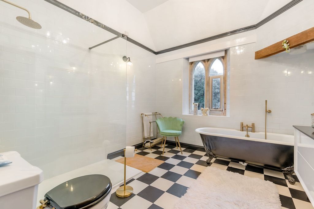 Additional image 17 of 5 bed detached house for saleChurch Road, Caldicot NP26