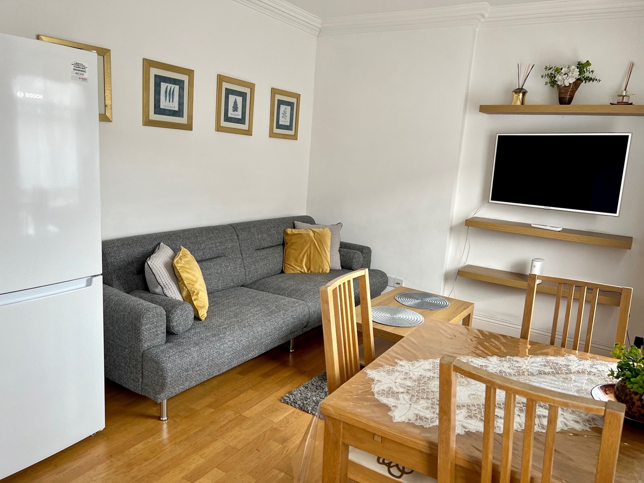 Additional image 2 of 2 Bed Flat, Upper Montagu, W1H, N1 7GU