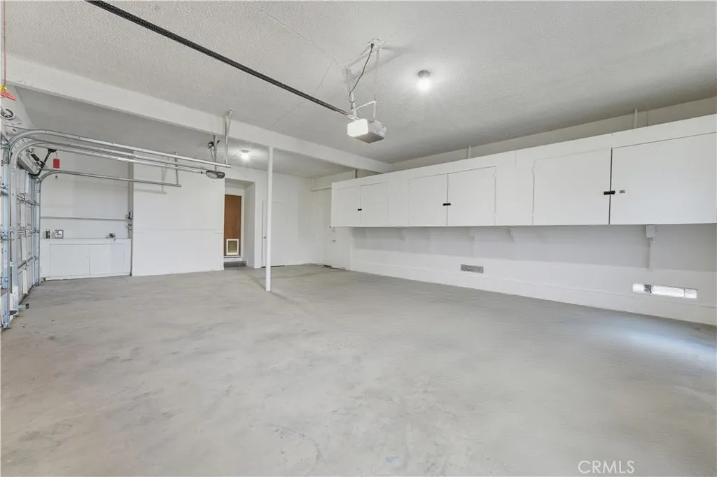 Additional image 18 of 3329 Dona Rosa Dr, Studio City, CA 91604