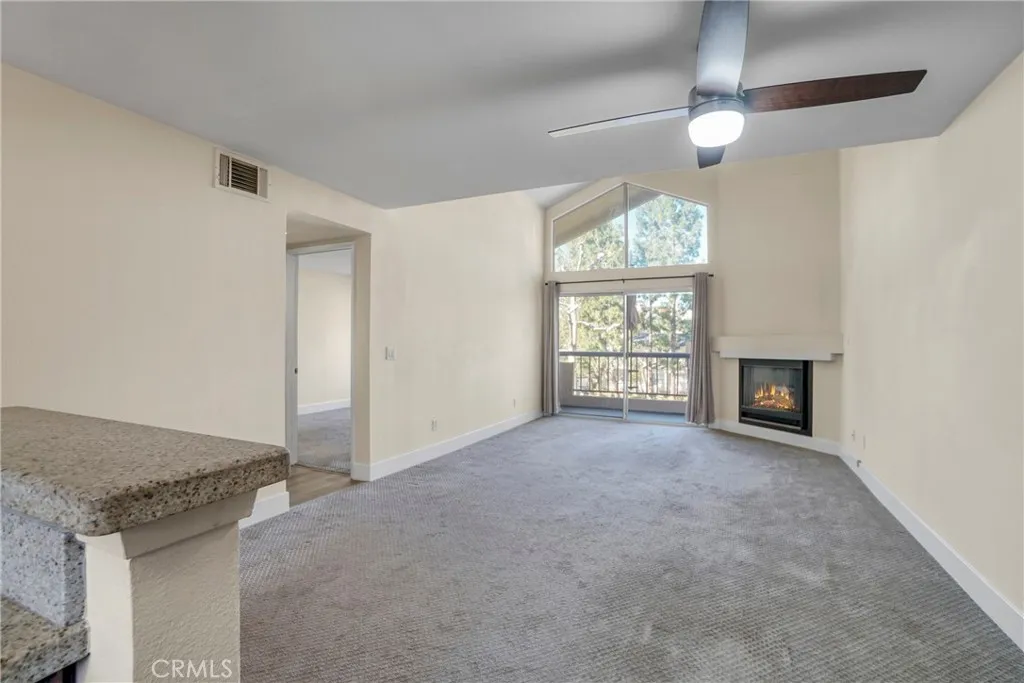 Additional image 5 of 21500 Burbank Blvd Unit 310, Woodland Hills, CA 91367