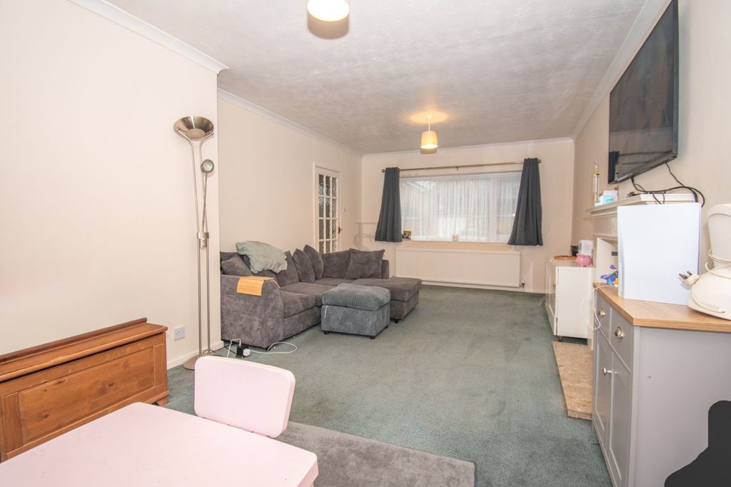 Additional image 8 of 3 bed detached house for salePenclose Road, Fleckney LE8