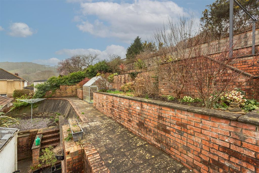Additional image 27 of 3 bed detached house for saleGwscwm Road, Burry Port SA16