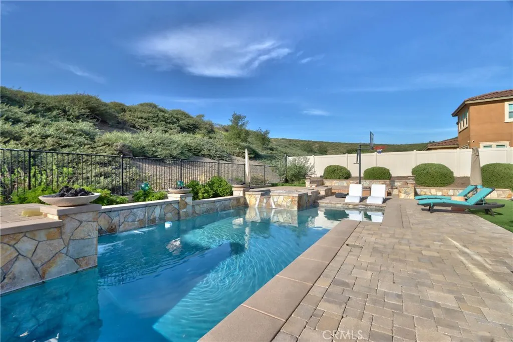 Additional image 95 of 32640 Cougar Pass Court, Winchester, CA 92596