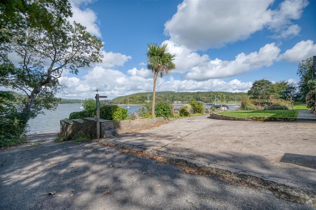 Additional image 48 of 4 bed detached house for saleCosheston, Pembroke Dock SA72