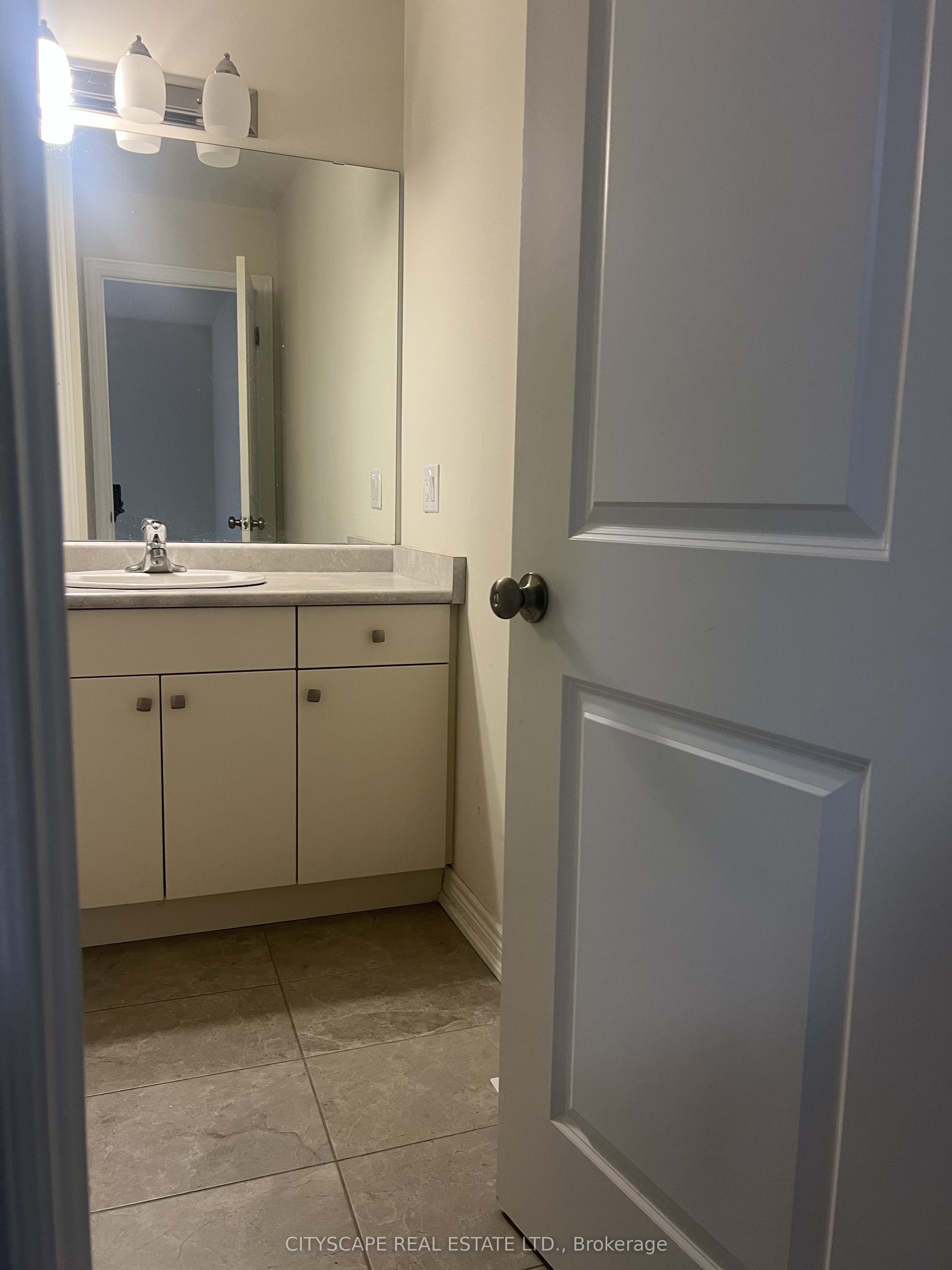 Additional image 3 of 83-7768 Ascot Circle, Niagara Falls, ON, L2H 3P9