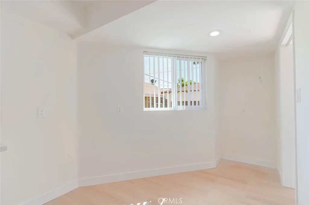 Additional image 32 of 11246 Saticoy Street, Sun Valley, CA 91352