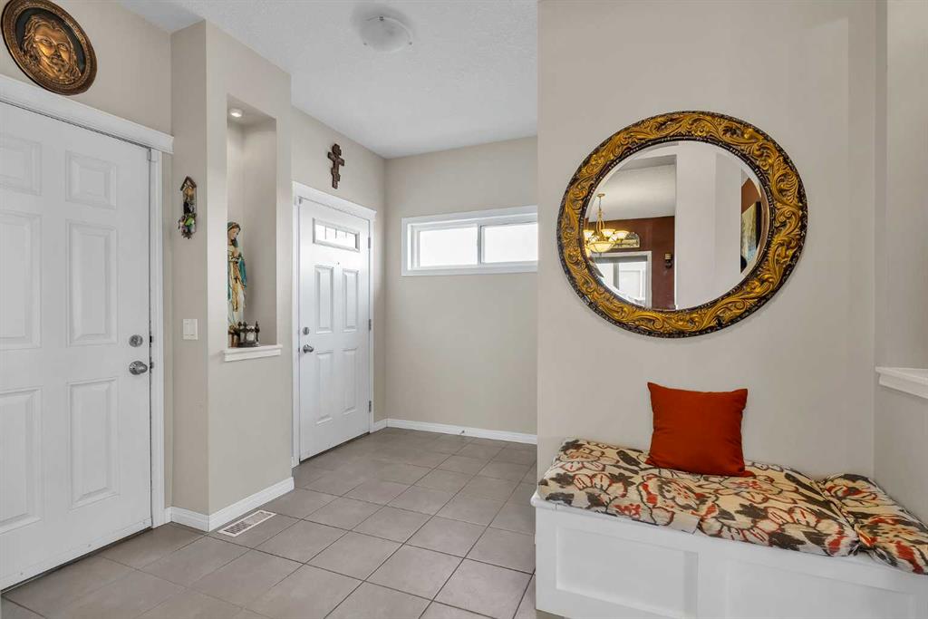 Additional image 5 of 87 Panton Landing NW, Calgary, AB, T3K 0W4