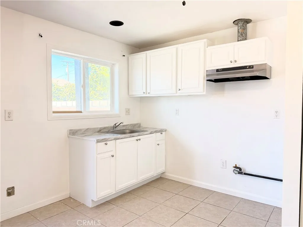 Additional image 15 of 8422 San Carlos, South Gate, CA 90280