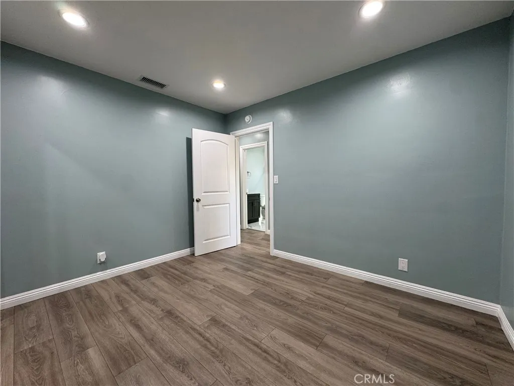 Additional image 15 of 7611 Bloomington Avenue, Burbank, CA 91504