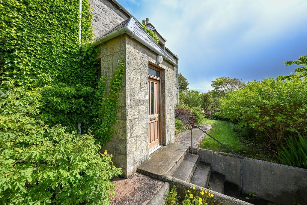 Additional image 31 of 5 bed detached house for saleHoul House, Houl Road, Scalloway, Shetland ZE1