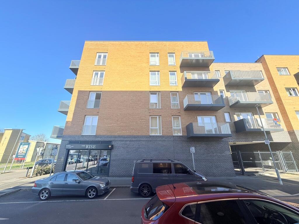 Additional image 8 of Hilltop Way, HATFIELD