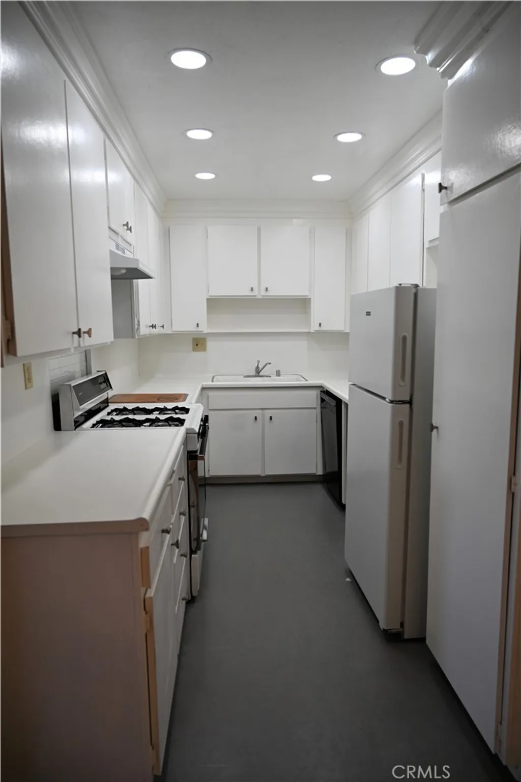 Additional image 10 of 497 S El Molino Avenue Unit 306, Pasadena, CA 91101