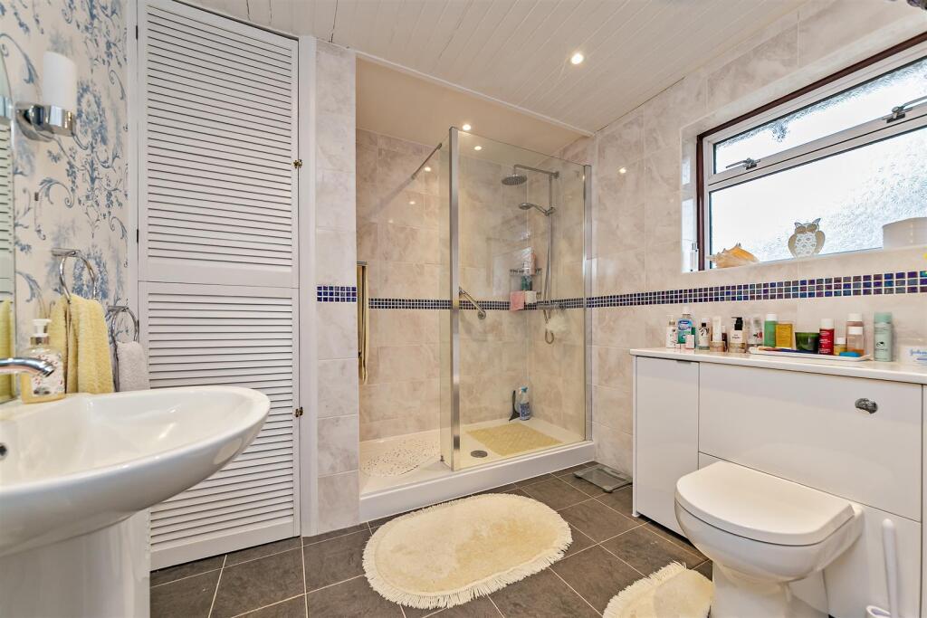 Additional image 10 of Mayflower Road, Park Street, St. Albans