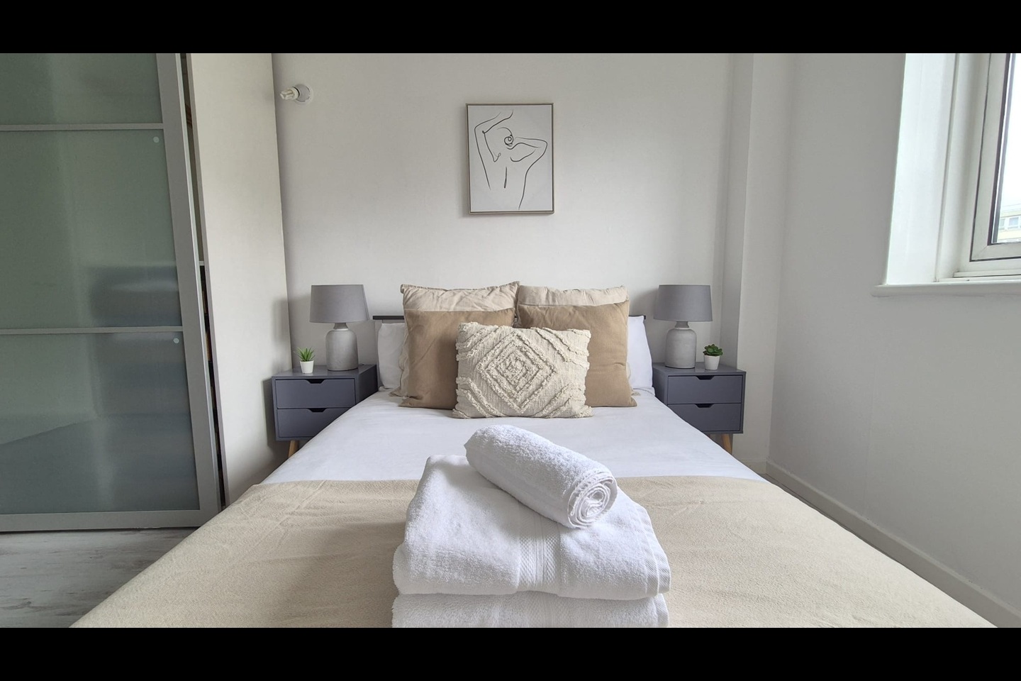 Additional image 8 of 2 Bed Flat, Charlotte Despard Avenue, SW11, N1 7GU