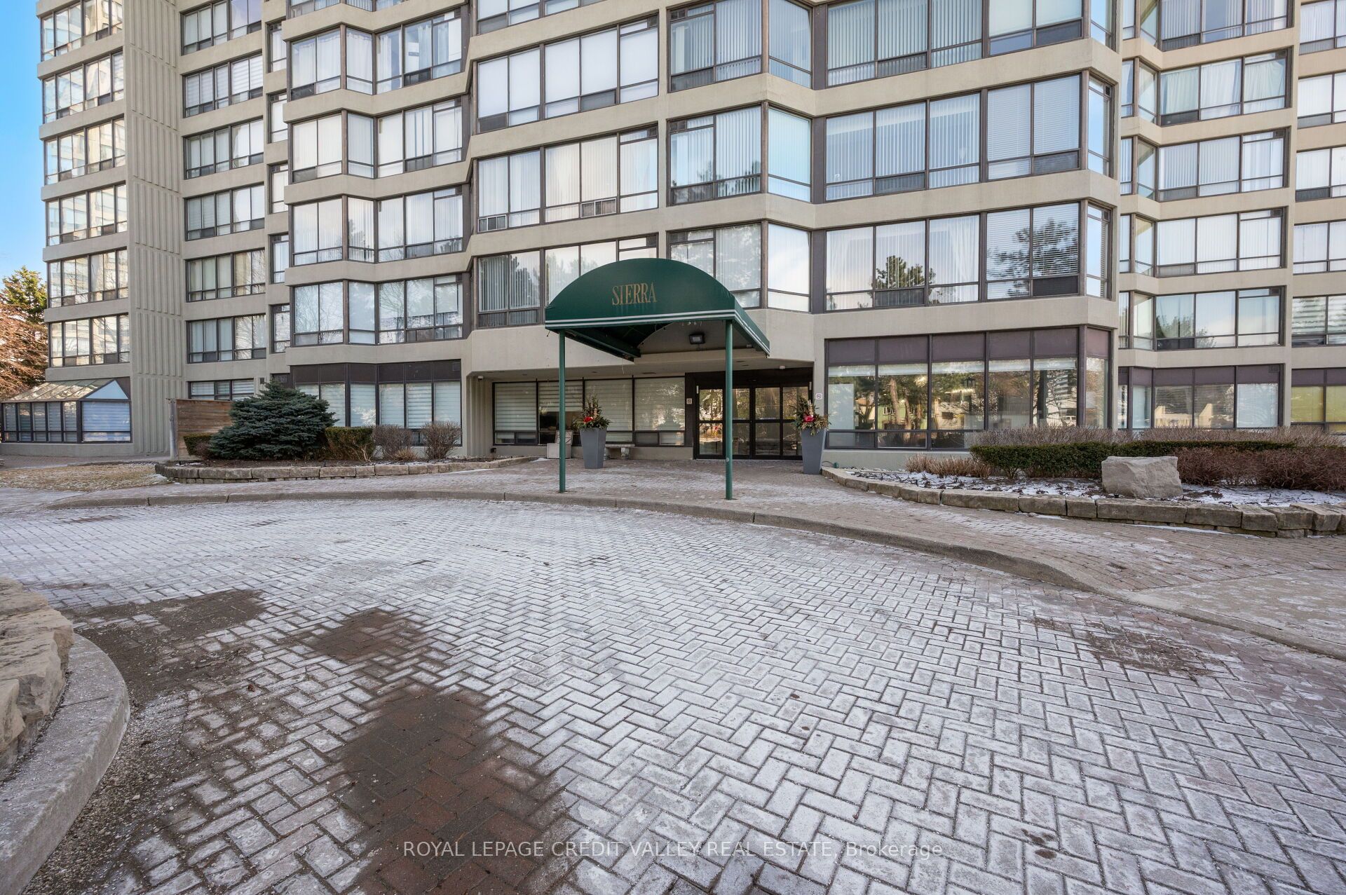 Additional image 5 of 26 Hanover Road, Brampton, ON, L6S 4T2