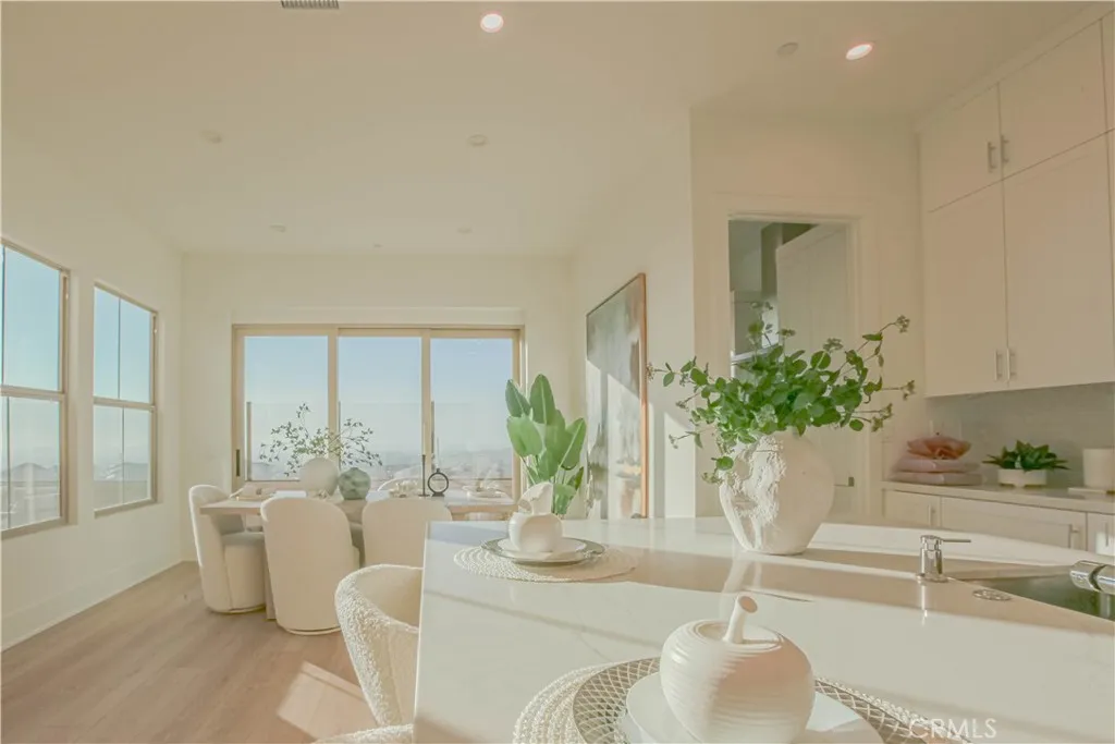 Additional image 34 of 137 Oakstone, Irvine, CA 92618