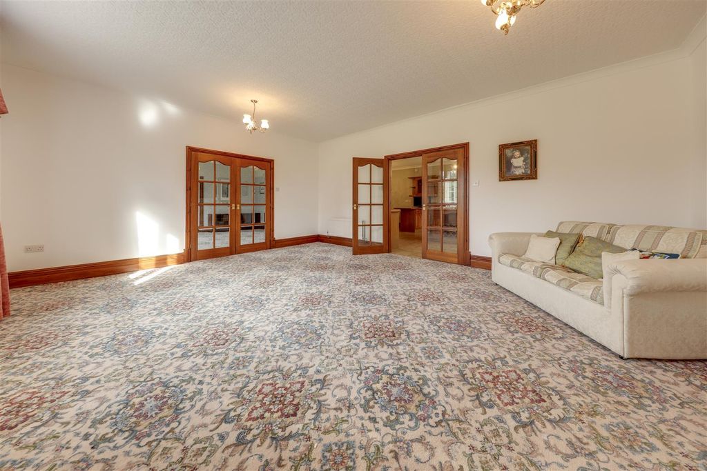 Additional image 21 of 6 bed detached house for saleBurnley Road, Loveclough, Rossendale - Over 10, 000Sqft Of Accommodation BB4