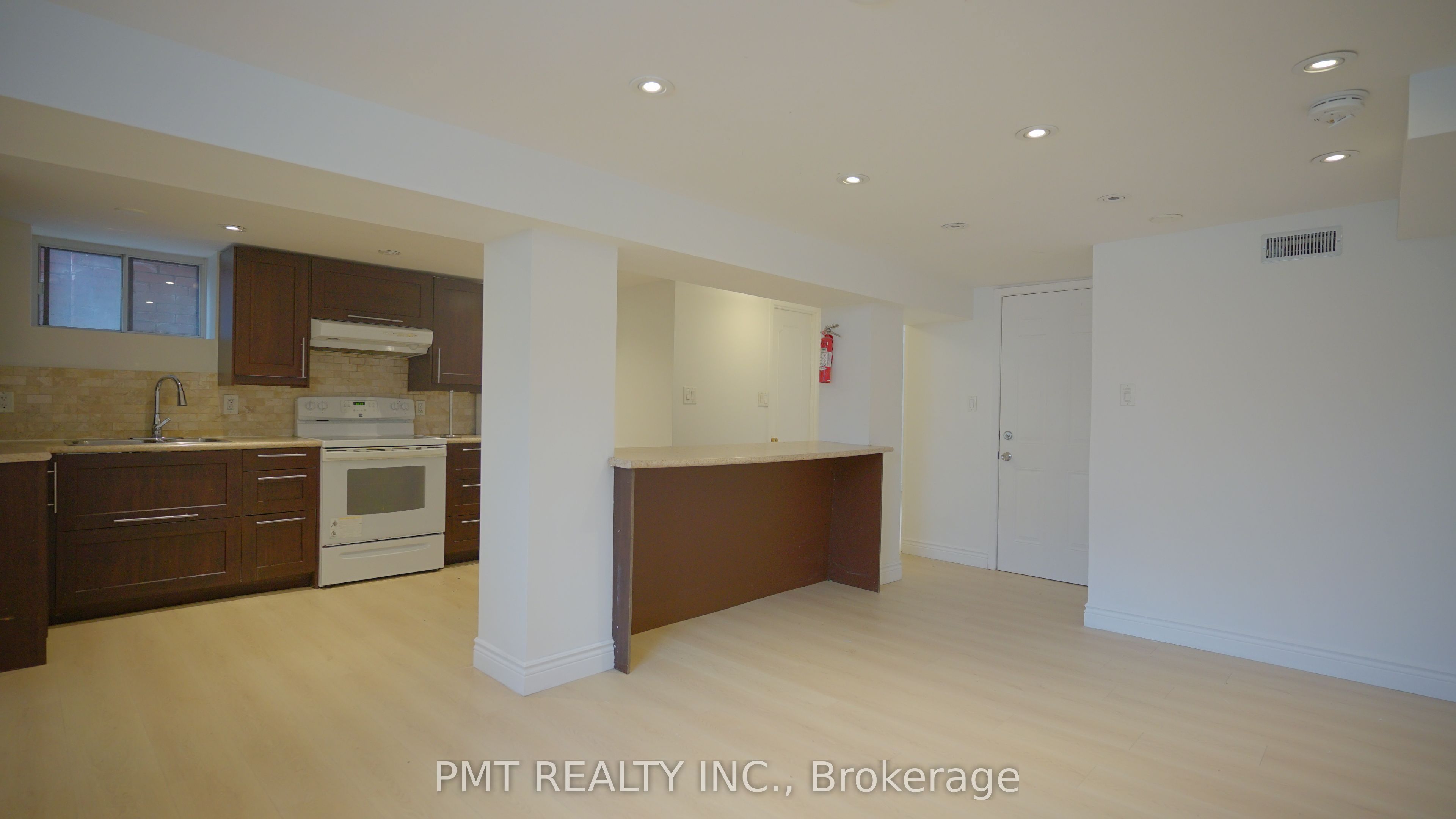 Additional image 2 of Bsmt-7 Harvard Avenue, Toronto, ON, M6R 1C5