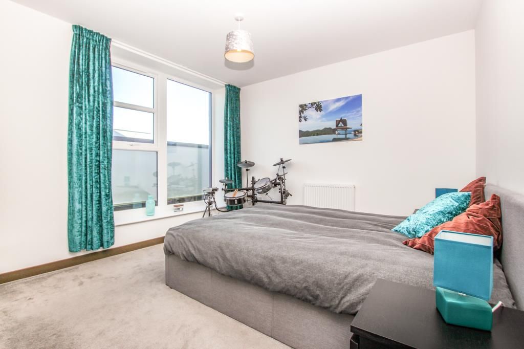 Additional image 13 of 3 bed flat for saleStunning Rivervside Apartment - Fletton Quays, Peterborough PE2