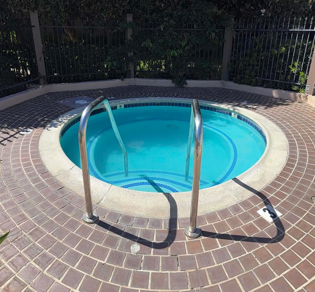 Additional image 38 of 8840 Villa La Jolla Drive, La Jolla, CA 92037