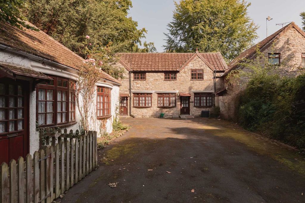 Additional image 39 of 7 bed detached house for saleThe Hayes, Newcastle Road, Corbridge, Northumberland NE45