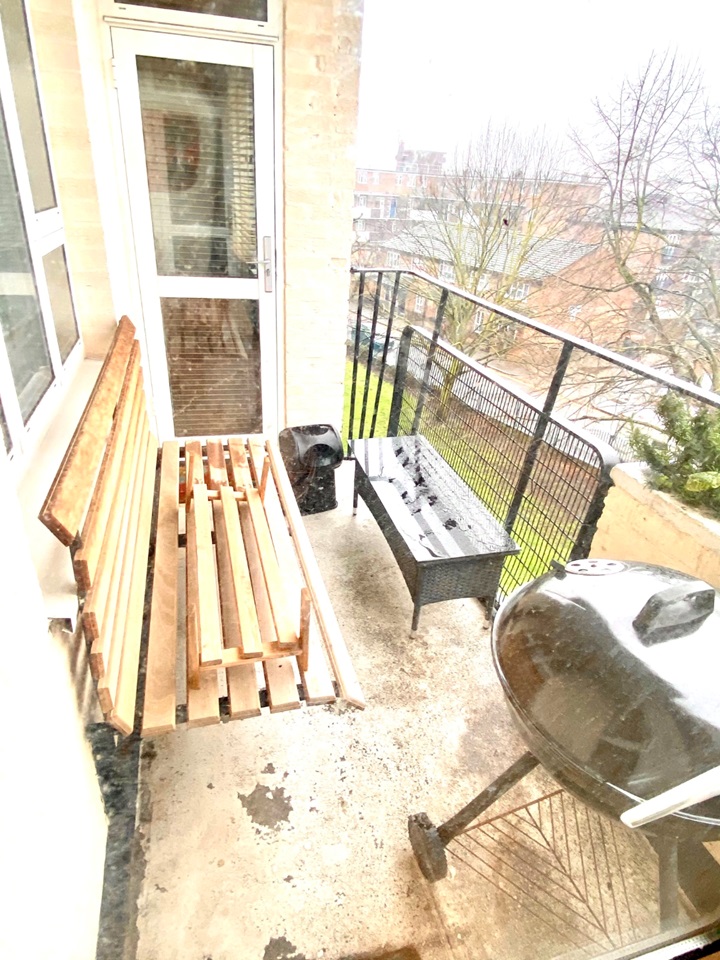 Additional image 5 of 3 Bed Flat, Kirtley House, SW8, N1 7GU