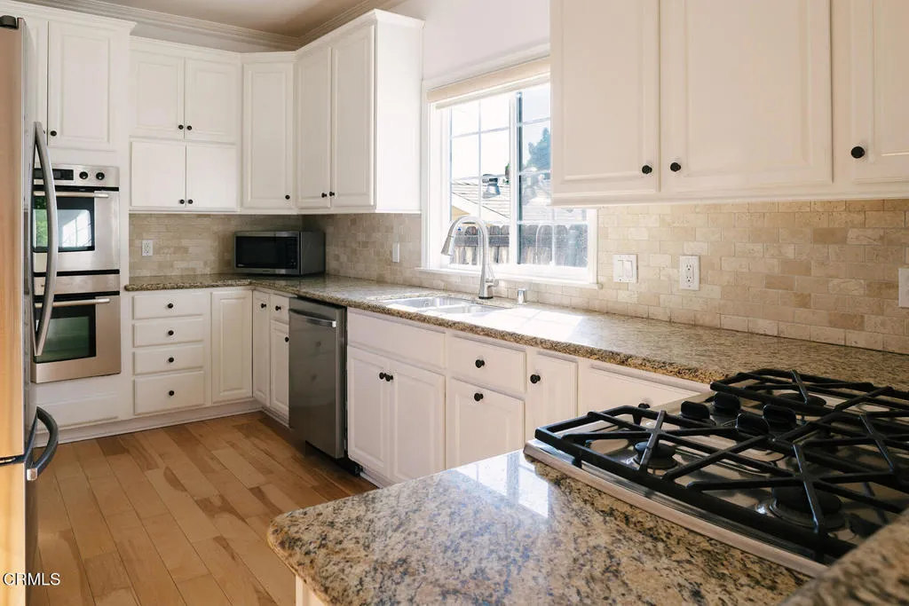 Additional image 98 of 2409 Olive Avenue, La Crescenta, CA 91214