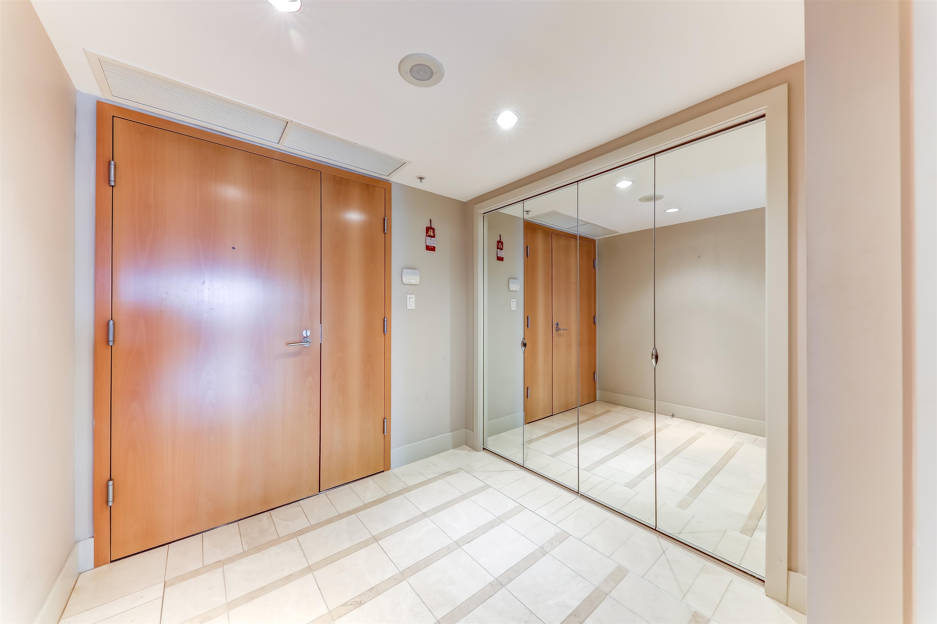 Additional image 4 of 402-590 Nicola Street, Vancouver, BC, V6G 3J8