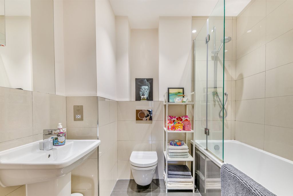 Additional image 15 of 2 bed flat for saleBlestium Street, Monmouth, Monmouthshire NP25