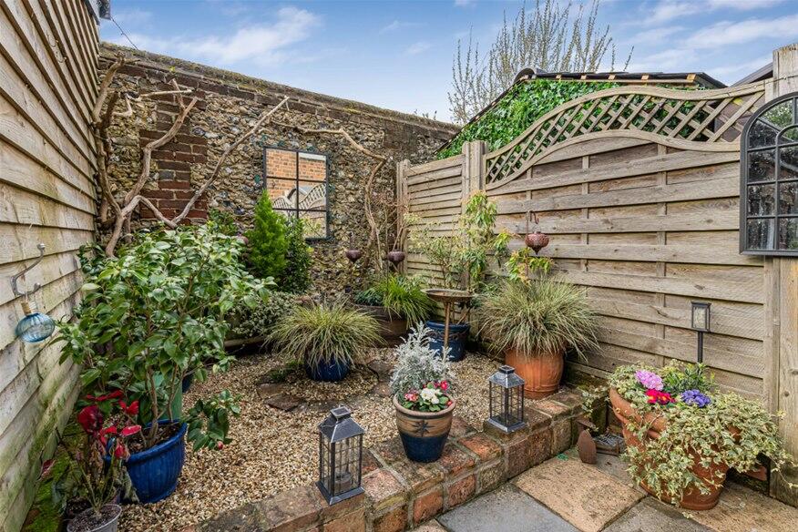 Additional image 16 of Hatching Green, Harpenden, AL5