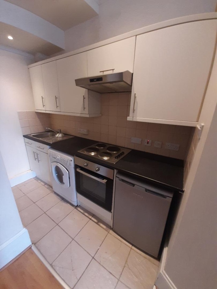 Additional image 23 of Studio Flat, Cambridge St, SW1V, N1 7GU