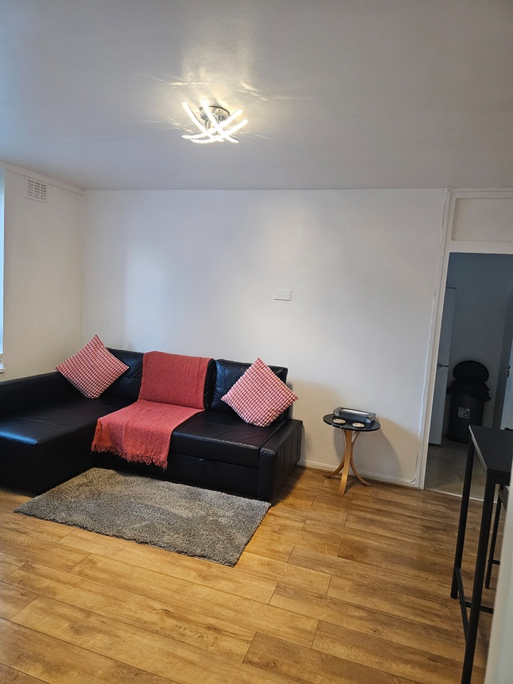 Additional image 3 of 1 Bed Flat, Camden Town, NW1, N1 7GU