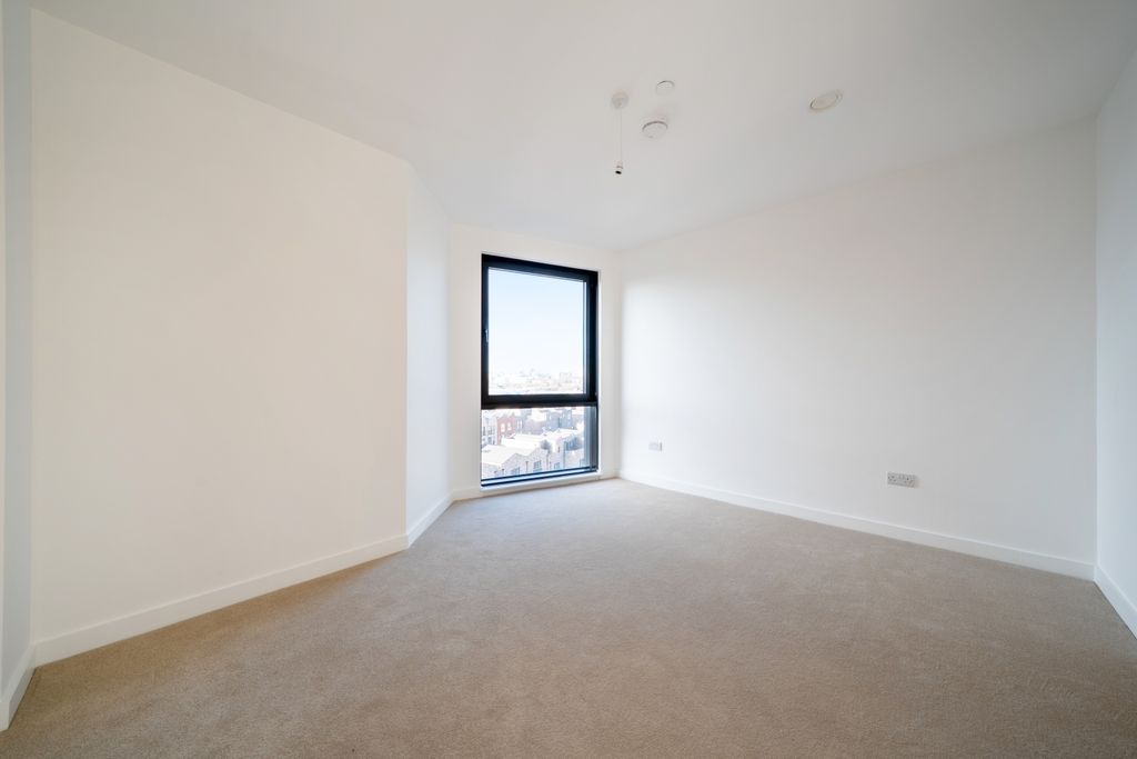 Additional image 10 of 2 bed flat for saleApartment 39 Block B, Yacht Club Place, Trent Lane, Nottingham, Nottinghamshire NG2