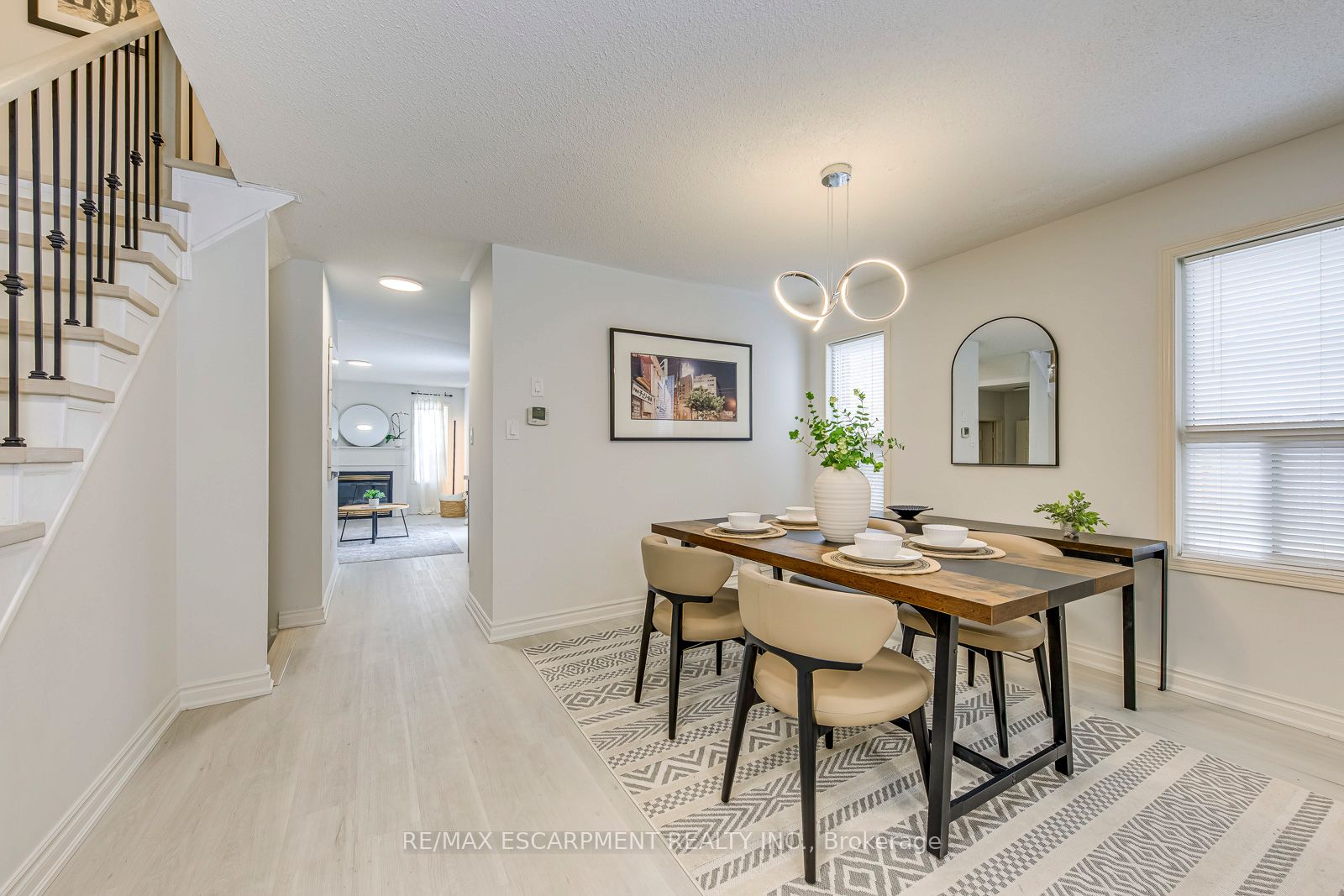 Additional image 4 of 2468 Newcastle Crescent, Oakville, ON, L6M 4P3