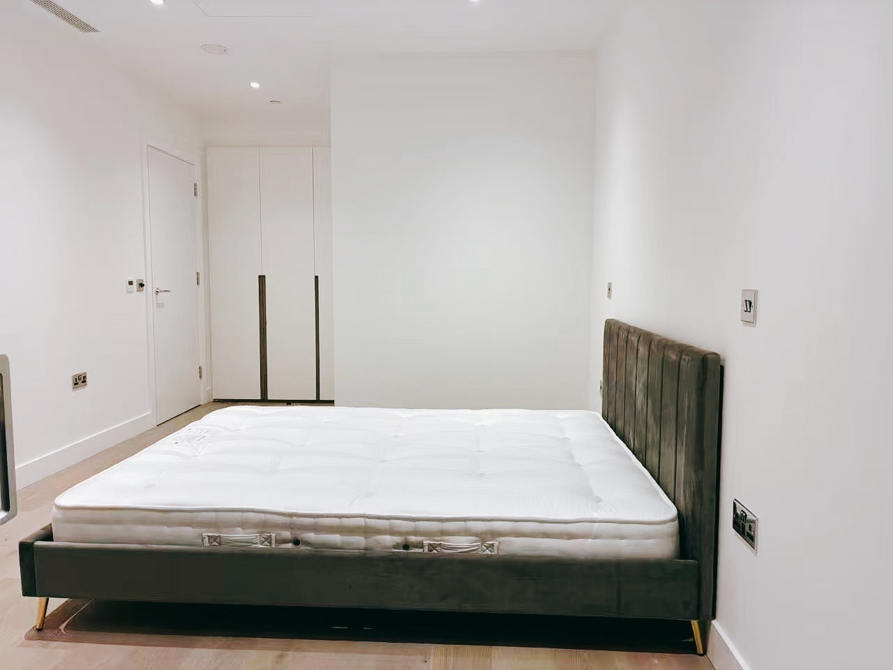 Additional image 6 of 2 Bed Flat, Majesty House, WC1X, WC1X 0FG