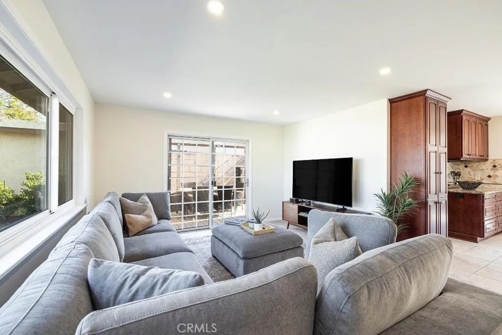 Additional image 3 of 2206 Stinson Street, Simi Valley, CA 93065