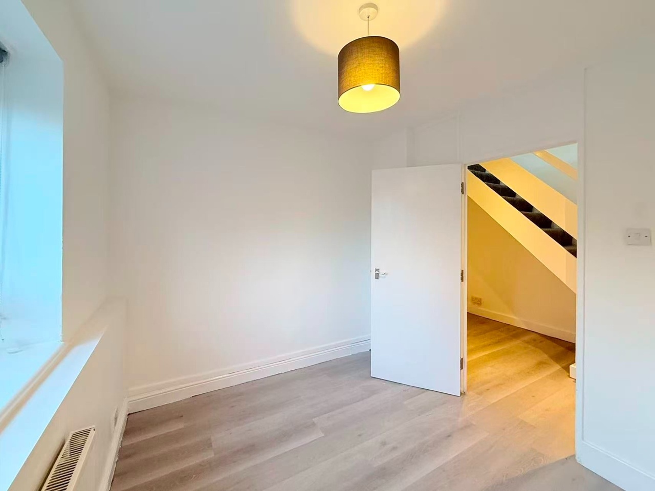 Additional image 18 of 4 Bed Flat, Mursell Estate, SW8, N1 7GU