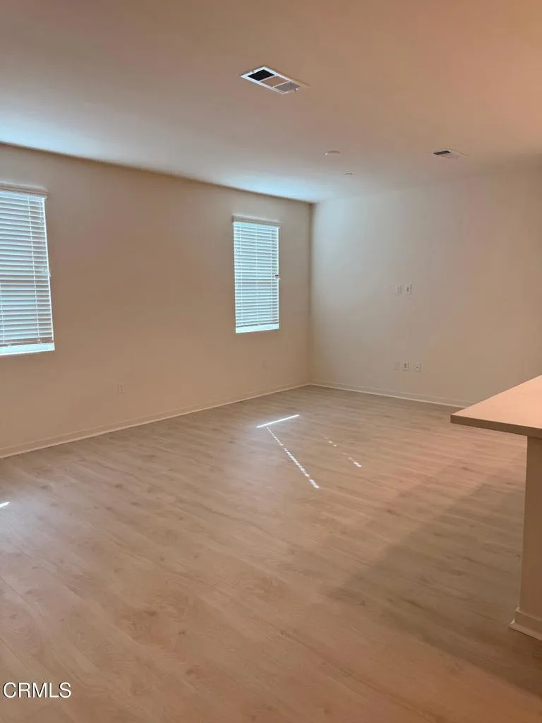 Additional image 84 of 711 Winchester Drive, Oxnard, CA 93036