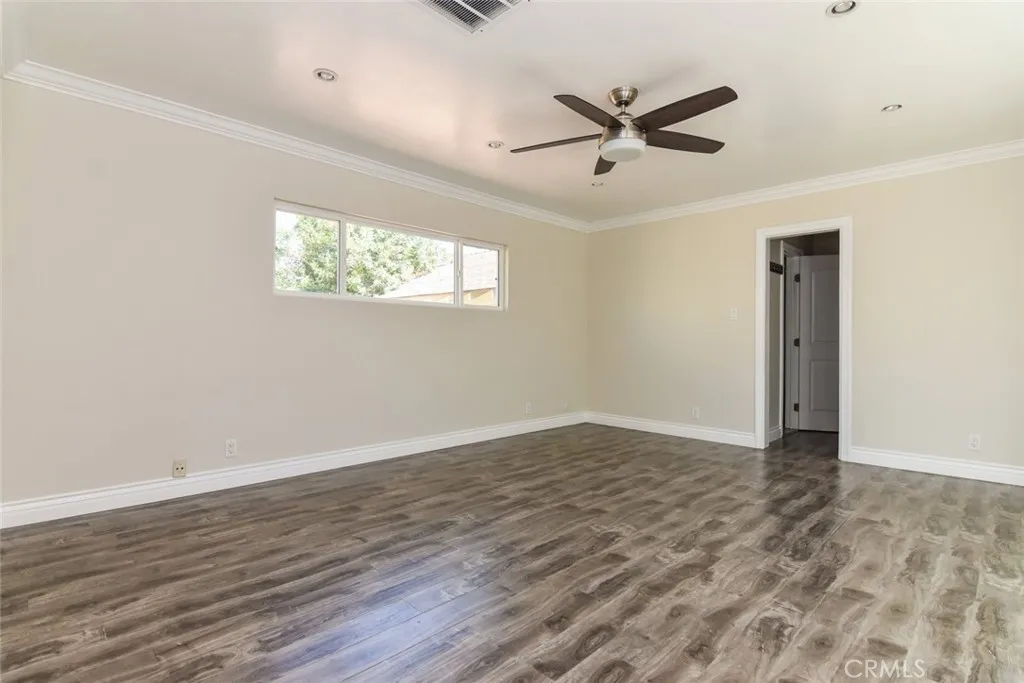 Additional image 16 of 6906 Mclennan Avenue, Lake Balboa, CA 91406