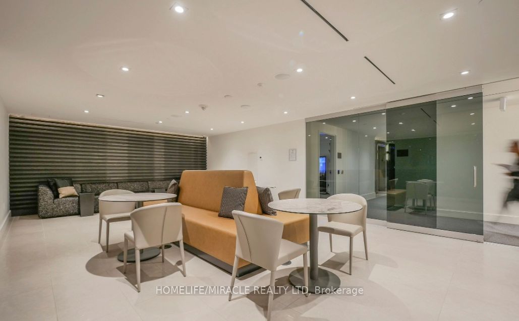 Additional image 4 of 306W-3 Rosewater Street, Richmond Hill, ON, L4C 5T6