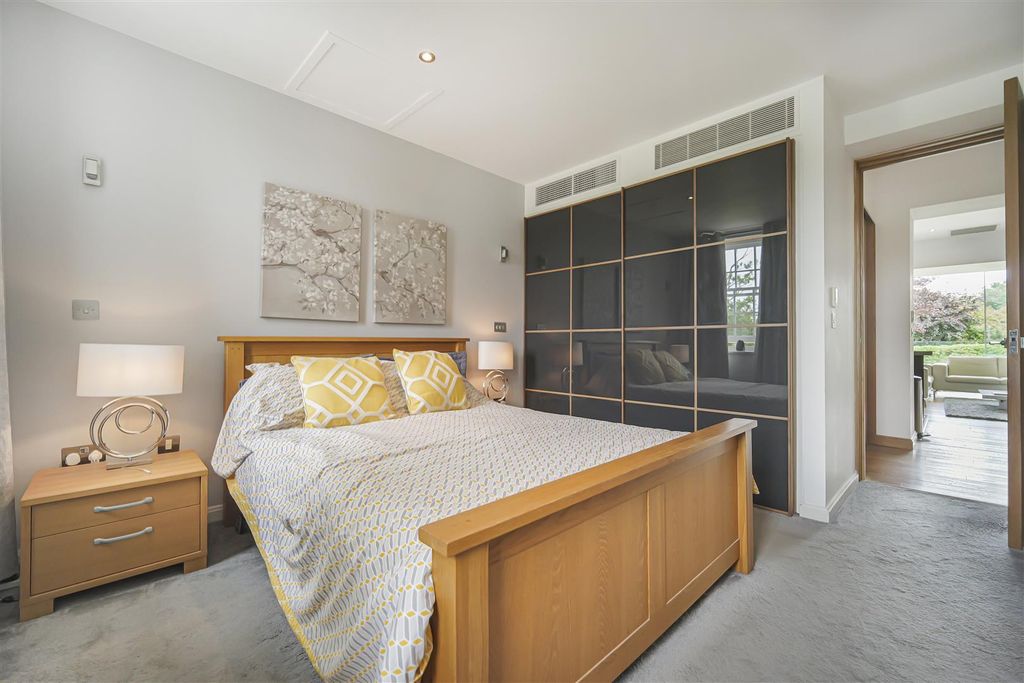 Additional image 15 of 3 bed flat for saleHensol Castle Park, Hensol, Pontyclun CF72