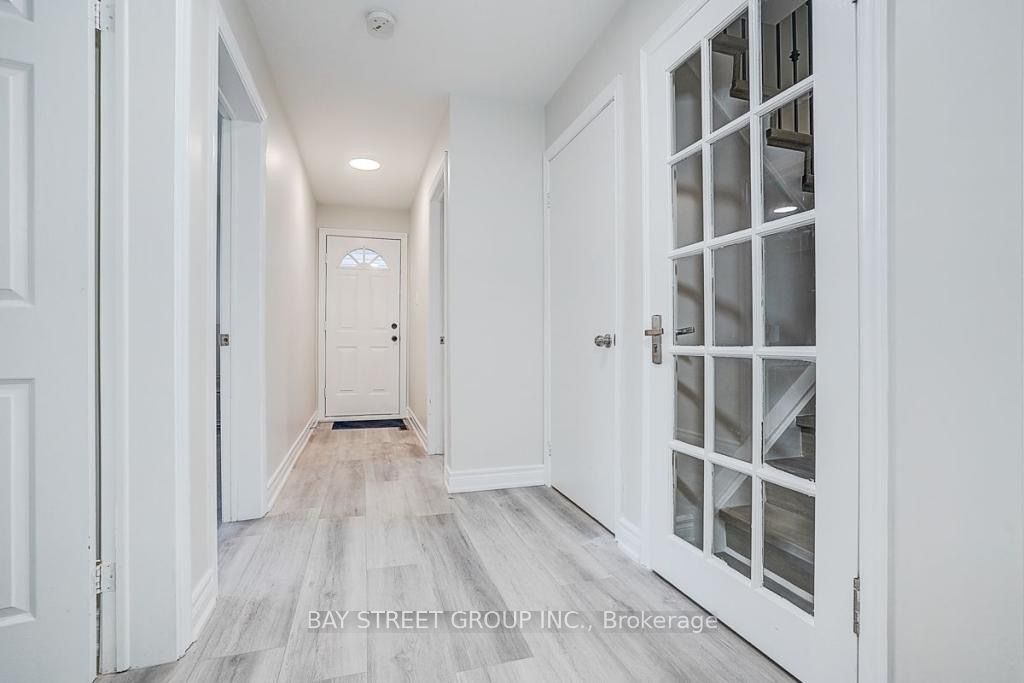 Additional image 4 of Lower-269 Shawnee Circle, Toronto, ON, M2H 2Y3