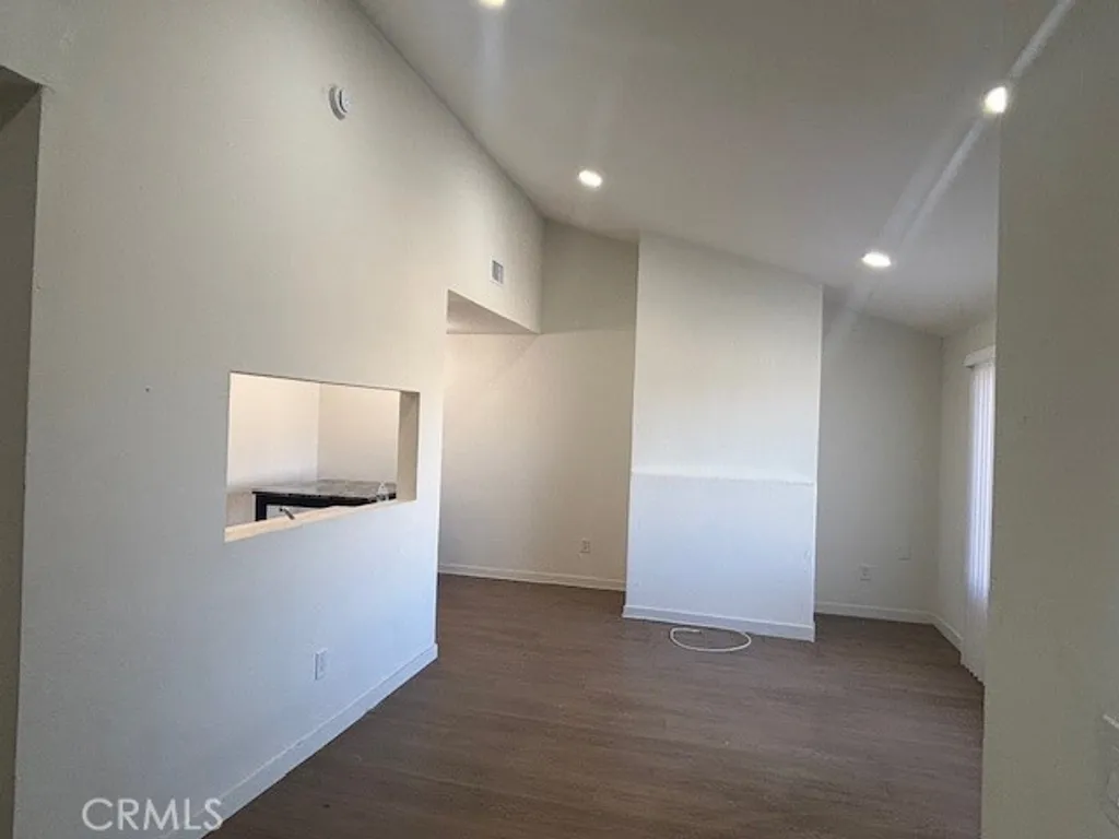 Additional image 8 of 20800 94th St, California City, CA 93505