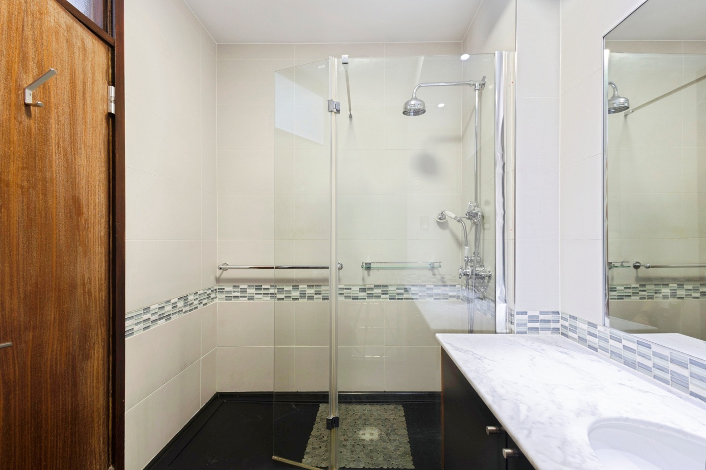 Additional image 12 of 2 Bed Flat, Regent's Park, NW1, N1 7GU