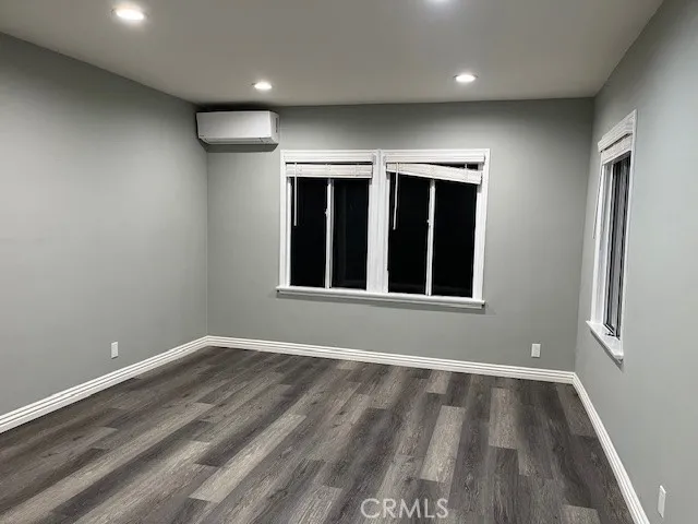 Additional image 16 of 5139 E Carson Street, Long Beach, CA 90808