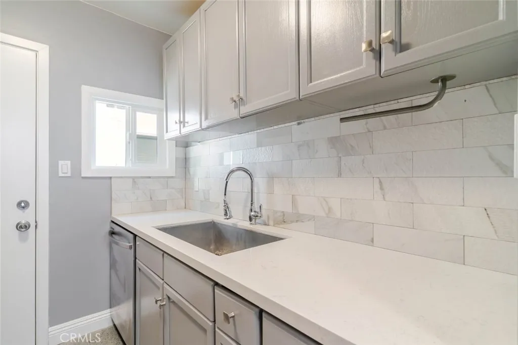 Additional image 27 of 1051 Western Avenue, Glendale, CA 91201