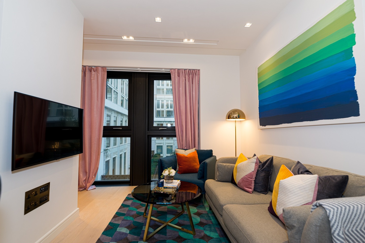 Additional image 2 of Studio Flat, Portugal Street, WC2A, N1 7GU