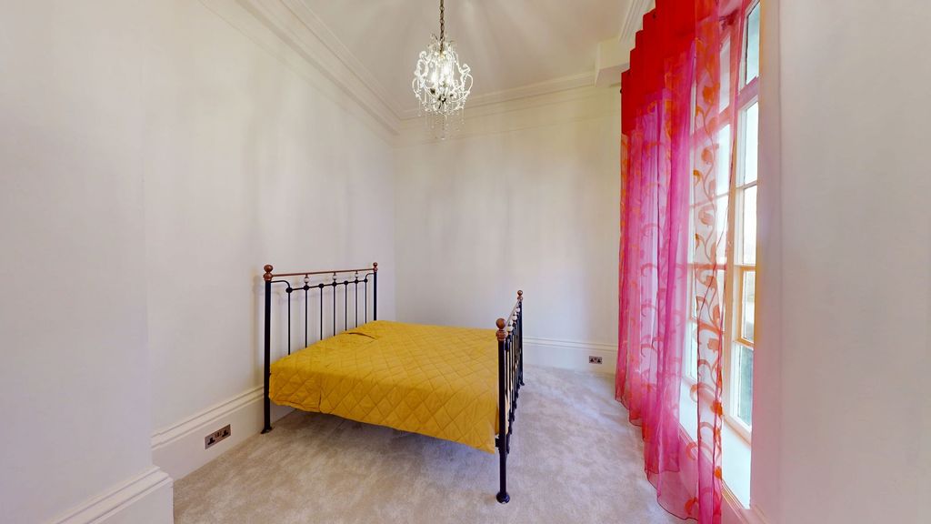 Additional image 15 of 2 bed flat for saleThe Esplanade, The Hoe PL1